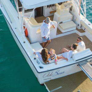 Motor Yacht – 5 Hours Private Day Cruise